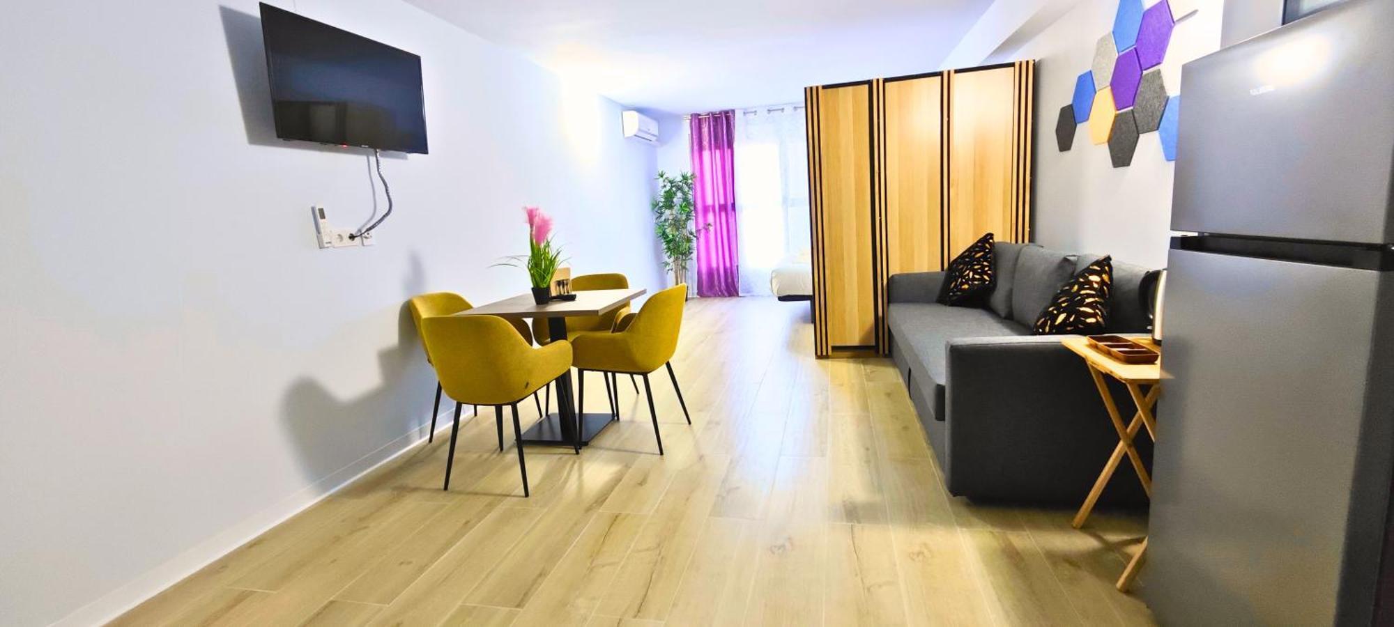 Ynfinity Aparthotel Valencia Ngoại thất bức ảnh