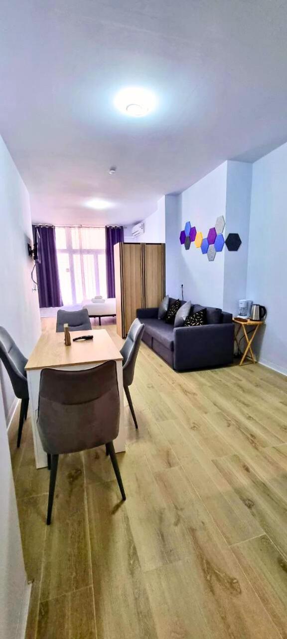Ynfinity Aparthotel Valencia Ngoại thất bức ảnh